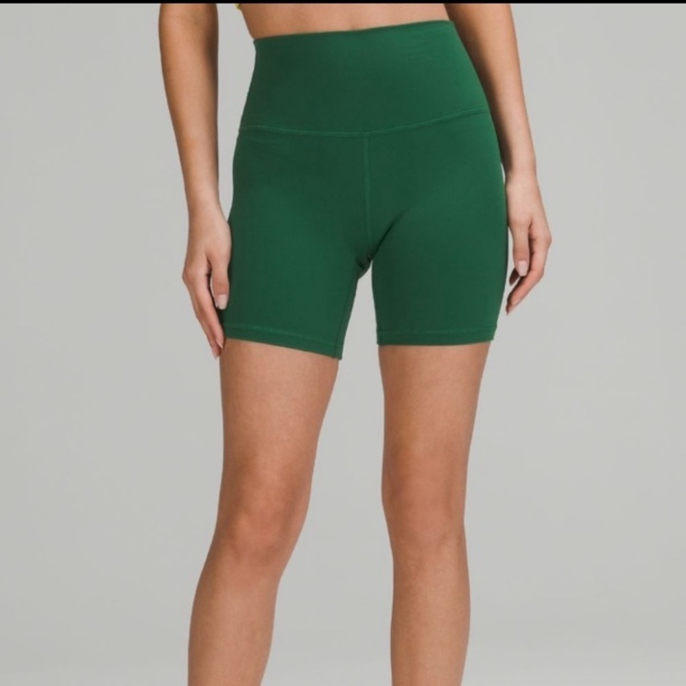 *Everglade Green* Lululemon Wunder Train Short 6 Inch